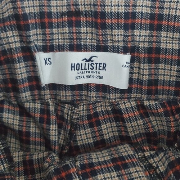Hollister Ultra High Rise Retro Tapered Plaid Paperbag Trousers- New - Picture 9 of 9